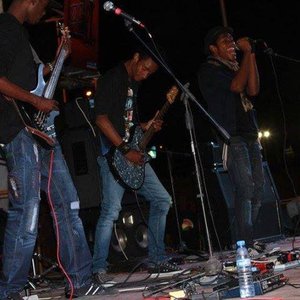 SENTIDO PROIBIDO 的头像