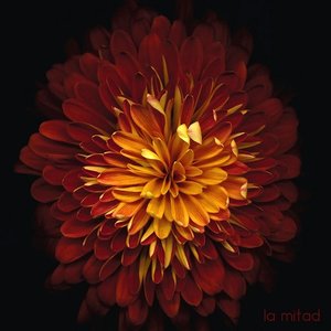La Mitad