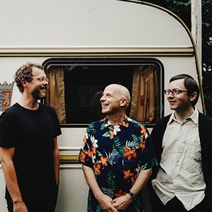 Jakob Bro, Thomas Morgan, Joey Baron 的头像
