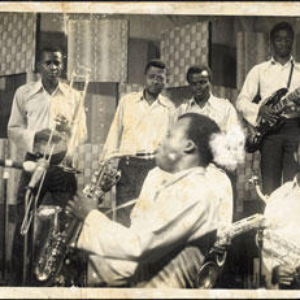 Orlando Julius and His Modern Aces photo provided by Last.fm