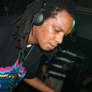 Bailey photo provided by Last.fm