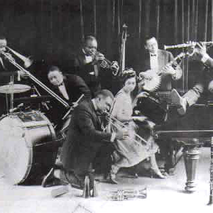 King Oliver and His Dixie Syncopators photo provided by Last.fm