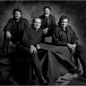 “Highwayman;Waylon Jennings;Willie Nelson;Johnny Cash;Kris Kristofferson”的封面