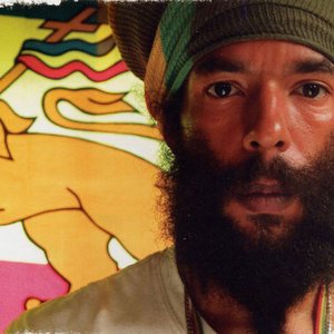 Lion Of Judah feat. Jah Cure 的头像