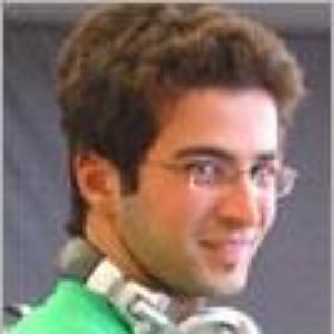 Rouzbeh Delavari 的头像