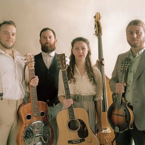 Image for 'Lindsay Lou & the Flatbellys'