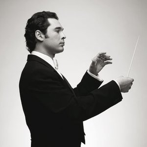 Avatar for Tugan Sokhiev