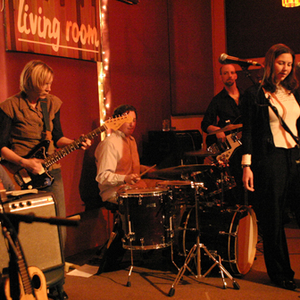 Saint Low photo provided by Last.fm