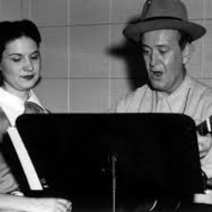Kitty Wells & Red Foley 的头像