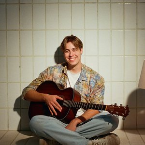 Robin Storm 的头像