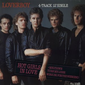 Hot Girls In Love