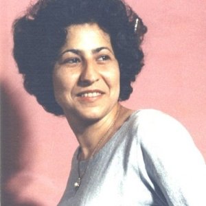 Zeliha Sina 的头像
