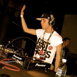 A-kriv 的头像