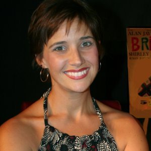 Shana Bousard 的头像