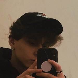 Rainbowdeath 的头像