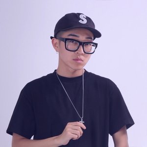 Kid Wine 的头像