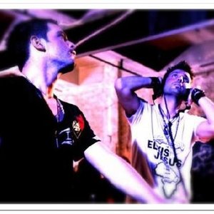 Kosmopolitans Feat. Crystalia 的头像