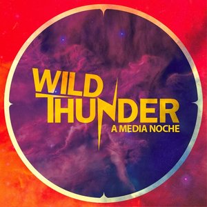 A Media Noche