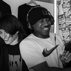 Coki & Leotrix 的头像