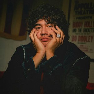 Calum Hood のアバター