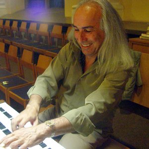 Klaus Treuheit Trio 的头像