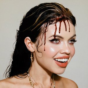 Kelsy Karter 的头像