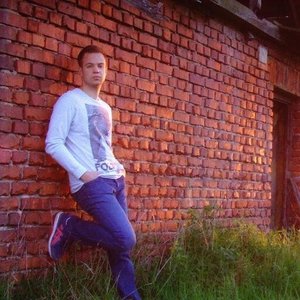 Alex Rusin 的头像