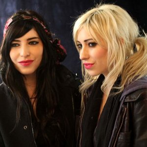 Jessica & Lisa Origliasso 的头像