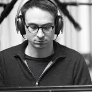 Joran Cariou Trio 的头像