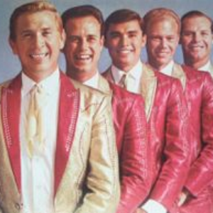 Buck Owens and His Buckaroos photo provided by Last.fm