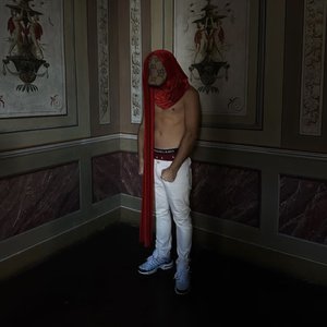 YD Frost 的头像
