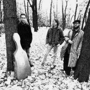 Выход photo provided by Last.fm