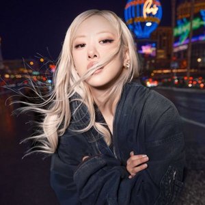 ROSÉ, F1 The Album 的头像