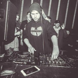 Dr.Oscillator 的头像