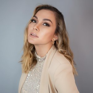 Alannys Weber 的头像