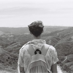 “Apera”的封面
