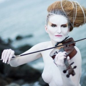 Roswitha 的头像