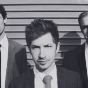 Julian Waterfall Pollack Trio 的头像