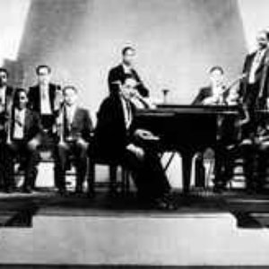 The Cotton Club Orchestra 的头像