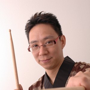 “Konami”的封面