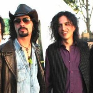 Carlos Reyes & La Killer Band 的头像
