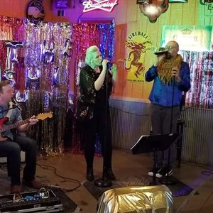 Avatar for The Shiny Things