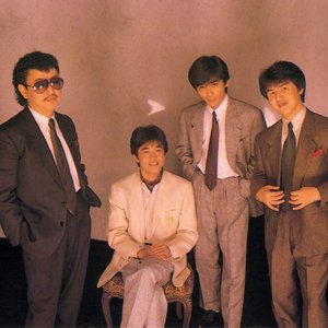 カルロス・トシキ&オメガトライブ age, hometown, biography カルロス・トシキ&オメガトライブ age, hometown, biography