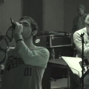 As the Ruin Falls 的头像