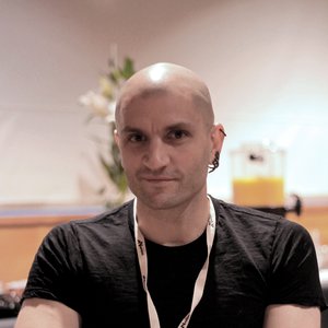 Avatar di Чайна Мьевиль