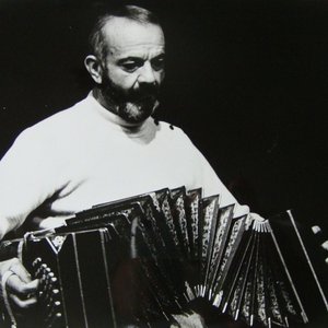 Astor Piazzolla 的头像