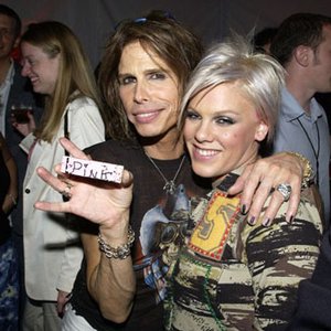 Pink; Steven Tyler 的头像