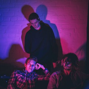 “8(913)”的封面