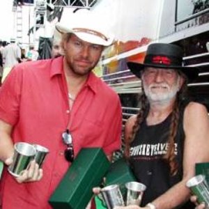 Toby Keith & Willie Nelson 的头像