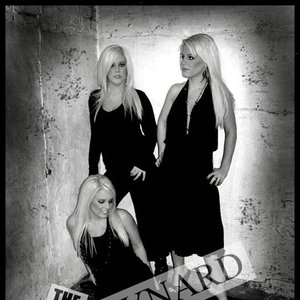 The Maynard Triplets 的头像